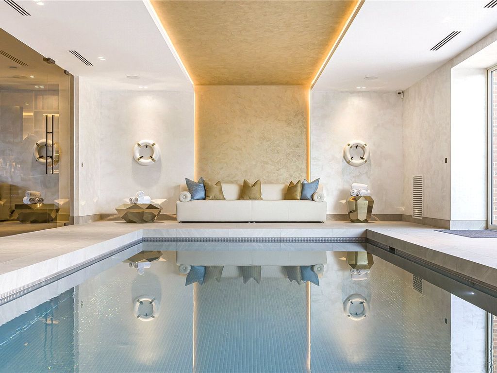 6 bed detached house for sale in West End Lane, Essendon, Hatfield