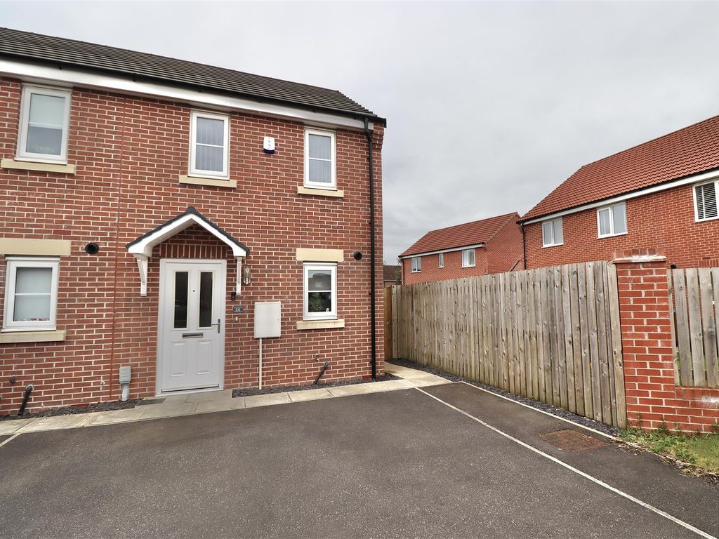 2 bed end terrace house for sale in Grainger Drive, Pocklington, York