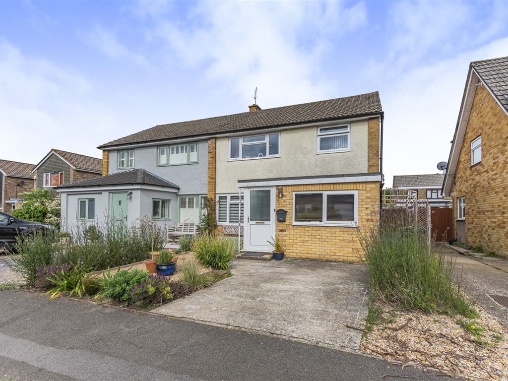 3 bed semidetached house for sale in Pook Lane, Havant PO9 Zoopla