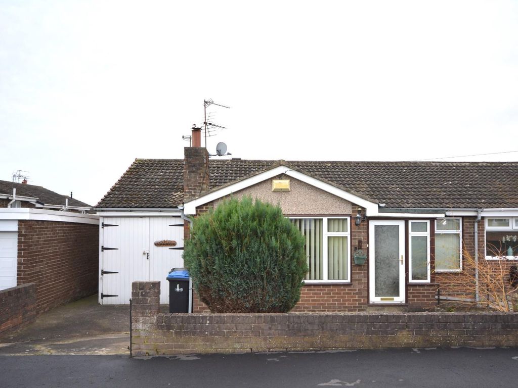3 bed semidetached bungalow for sale in Esthwaite Grove, West Auckland