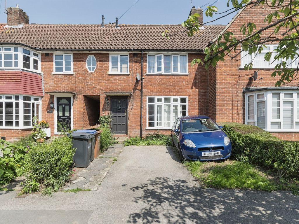 3 bed terraced house for sale in Newfields, Welwyn Garden City AL8, £