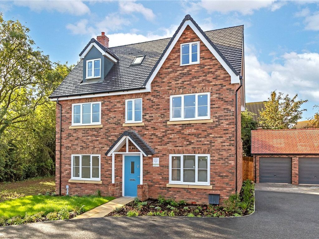 New home, 5 bed detached house for sale in Brookmead, Meppershall