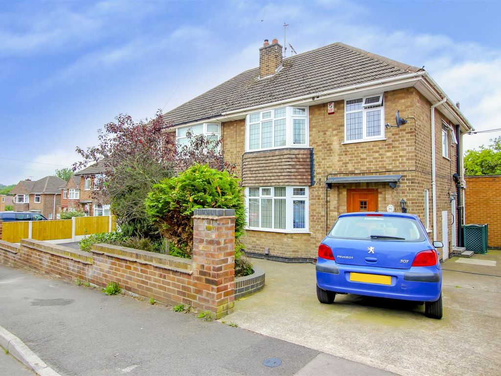3 bed semidetached house for sale in Smithfield Avenue, Trowell
