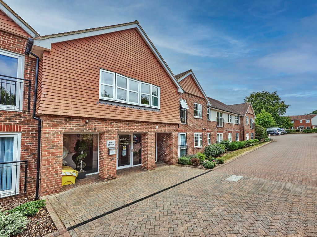 1 bed flat for sale in Wordsworth Close, Kings Park, St. Albans