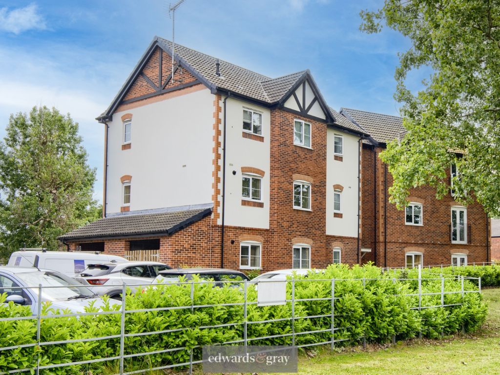 2 bed flat for sale in St. Martins Close, Smiths Wood, Birmingham B36