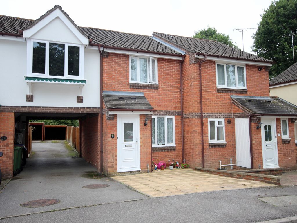2 bed terraced house for sale in Crockhurst, Southwater, Horsham RH13
