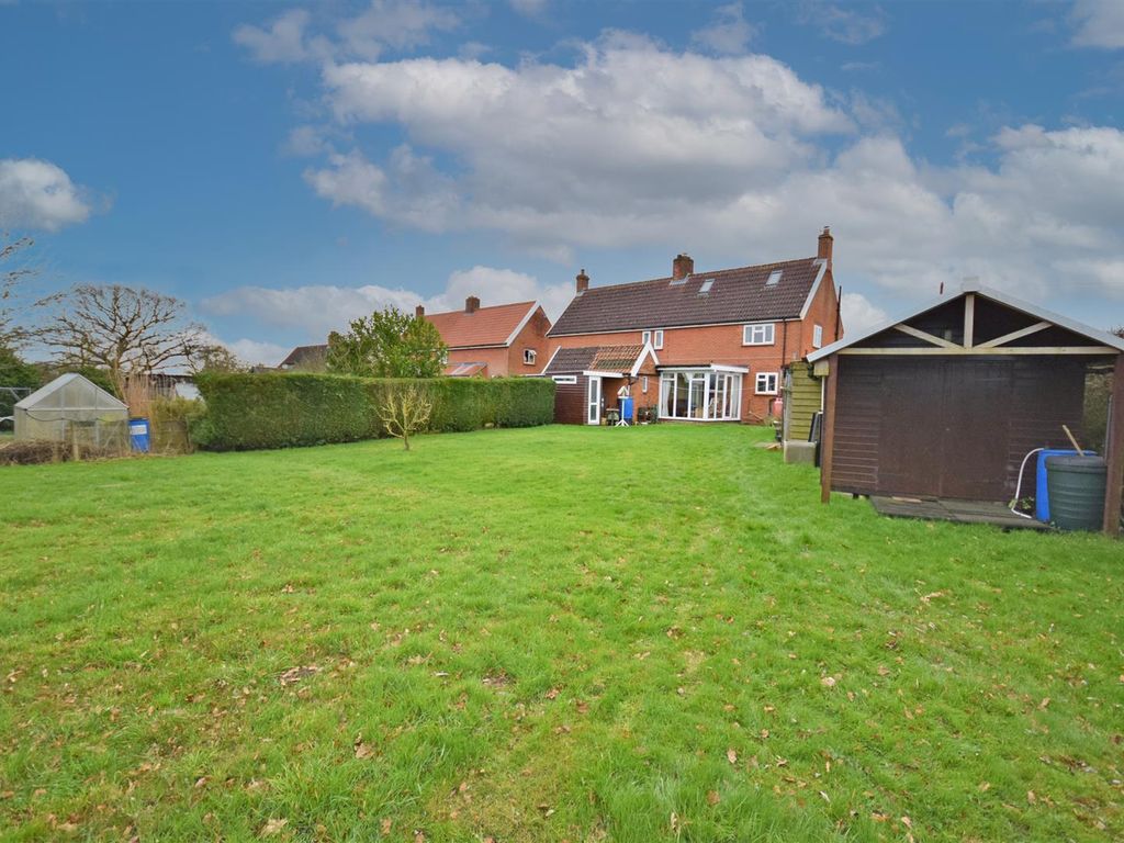 2 bed semidetached house for sale in Halesworth Road, Linstead