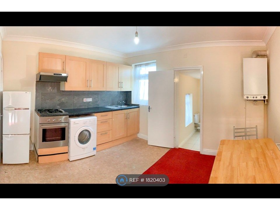 1 bed flat to rent in Higham Hill Road, London E17, £1,295 pcm Zoopla