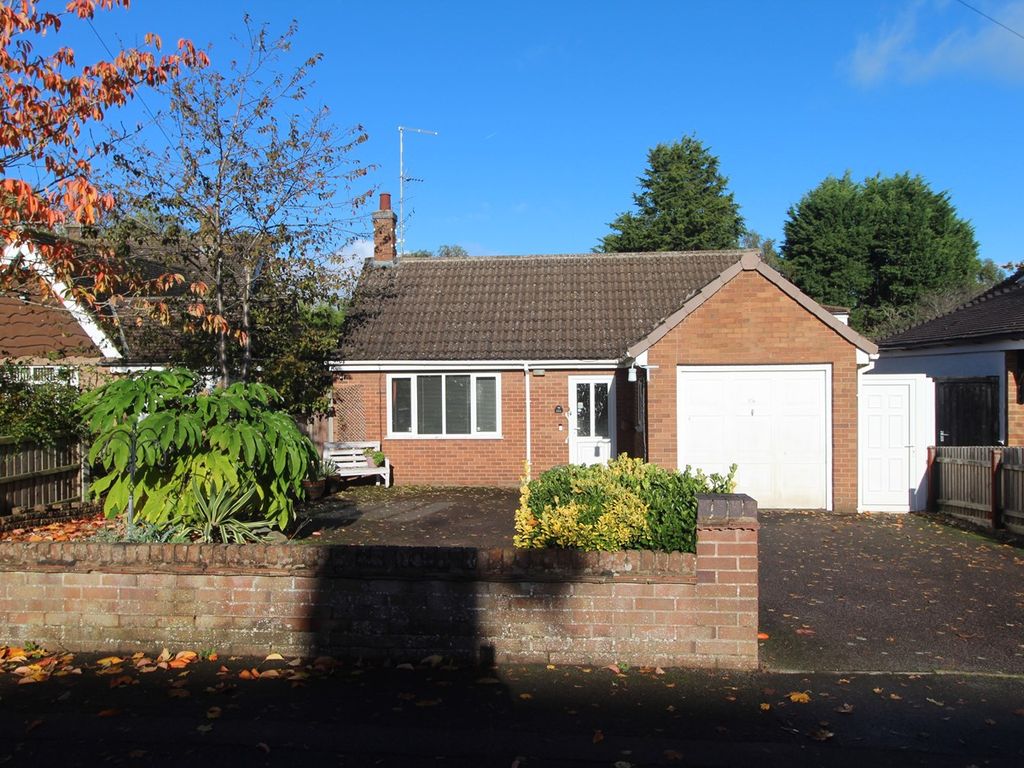 2 bed detached bungalow for sale in Linden Avenue, Countesthorpe