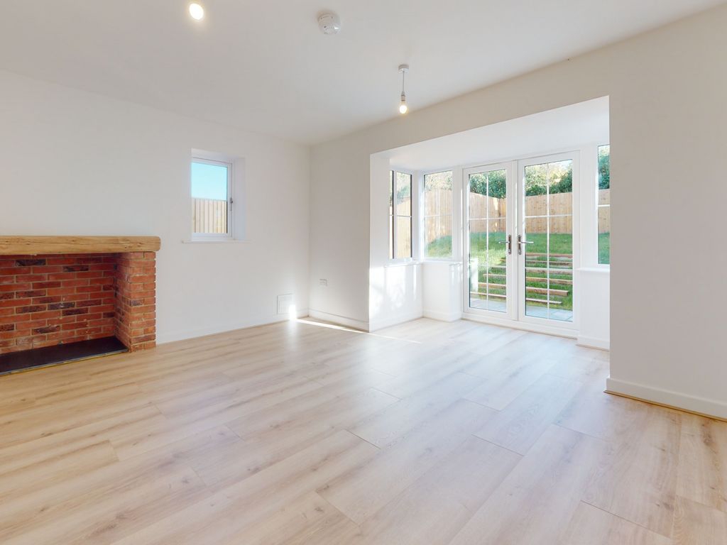 New home, 3 bed detached house for sale in Olantigh Road, Wye, Ashford