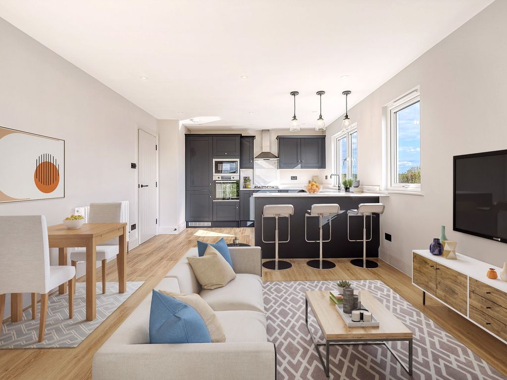 New home, 1 bed flat for sale in Castle Avenue, London E4, £350,000