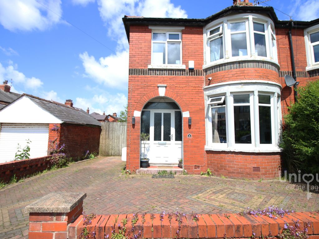 3 bed semidetached house for sale in Broderick Avenue, Blackpool FY2