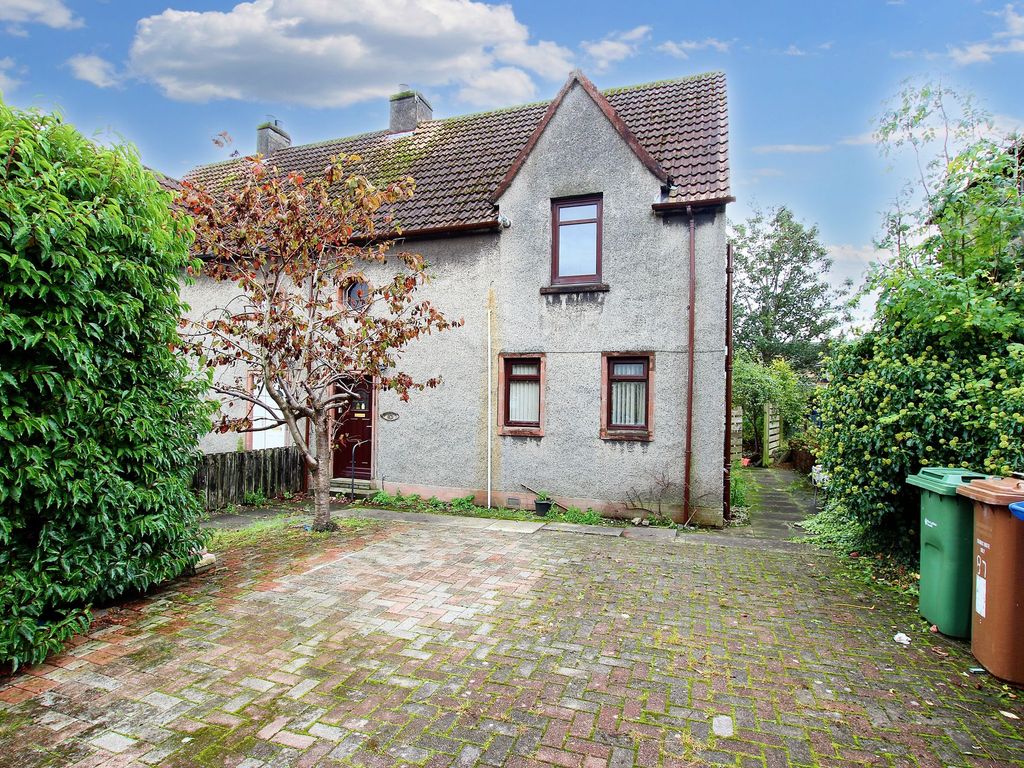 3 bed semidetached house for sale in Cardross Avenue, Broxburn EH52, £