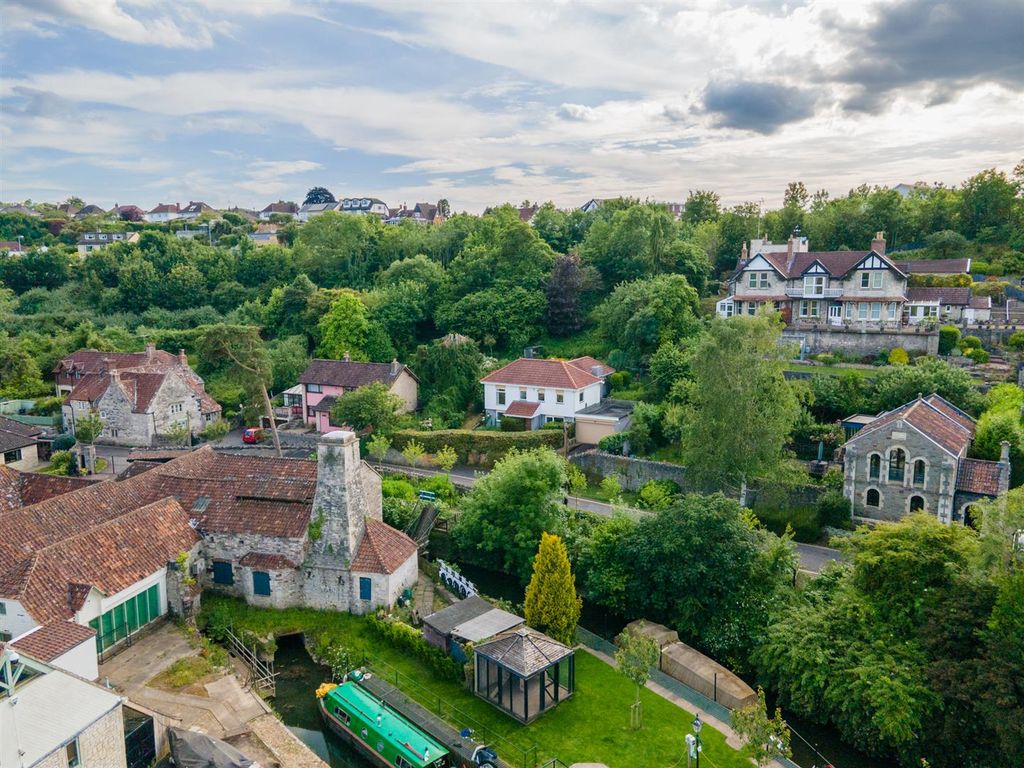 3 bed detached house for sale in The Shallows, Saltford, Bristol BS31, £800,000 Zoopla