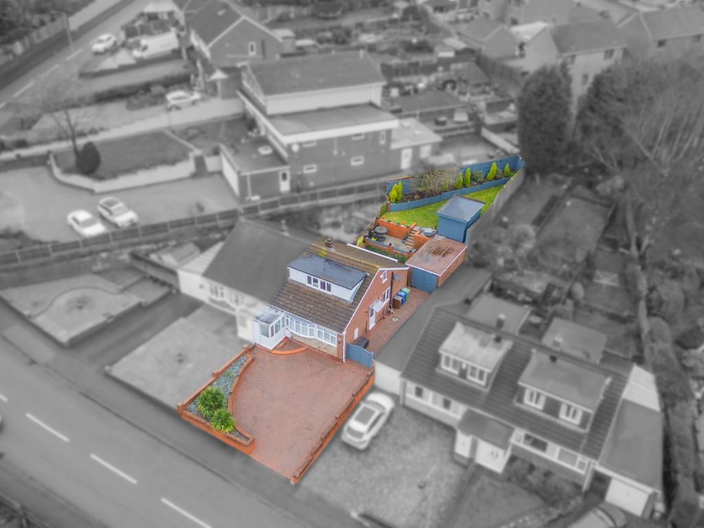 3 bed semidetached house for sale in Littleworth Hill, Hednesford