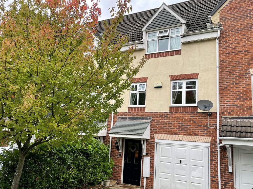 3 bed terraced house for sale in Quartz Avenue, Mansfield