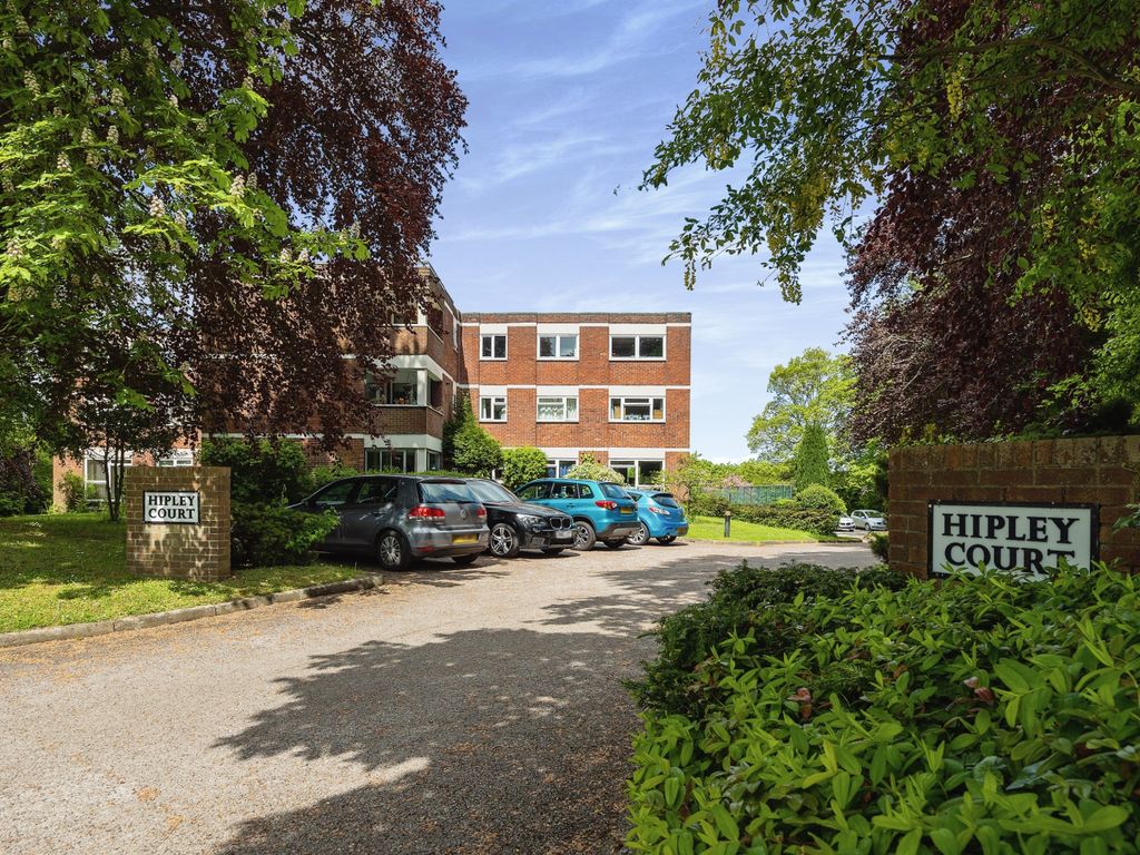 2 bed flat for sale in Warren Road, Guildford, Surrey GU1 Zoopla