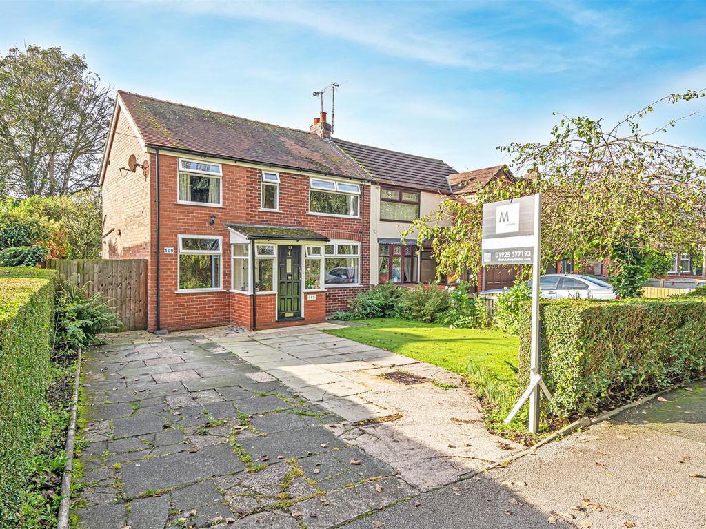 3 bed semidetached house for sale in Gig Lane, Woolston, Warrington