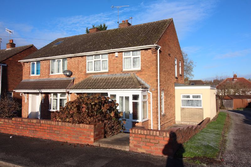 3 bed semidetached house for sale in Larch Road, Kingswinford DY6 Zoopla