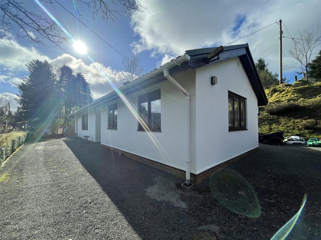 4 bed detached bungalow for sale in Ponterwyd, Aberystwyth SY23 Zoopla
