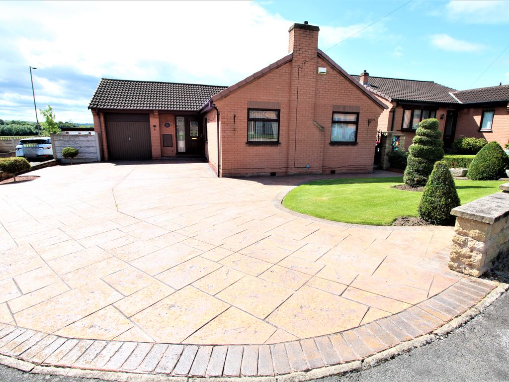 3 bed detached bungalow for sale in Caraway Grove, Swinton, Mexborough