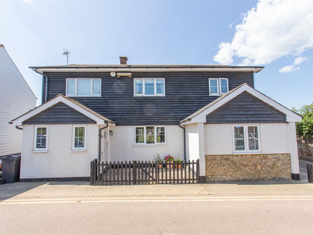 5 bed property to rent in Island Wall, Whitstable CT5, £2,500 pcm Zoopla