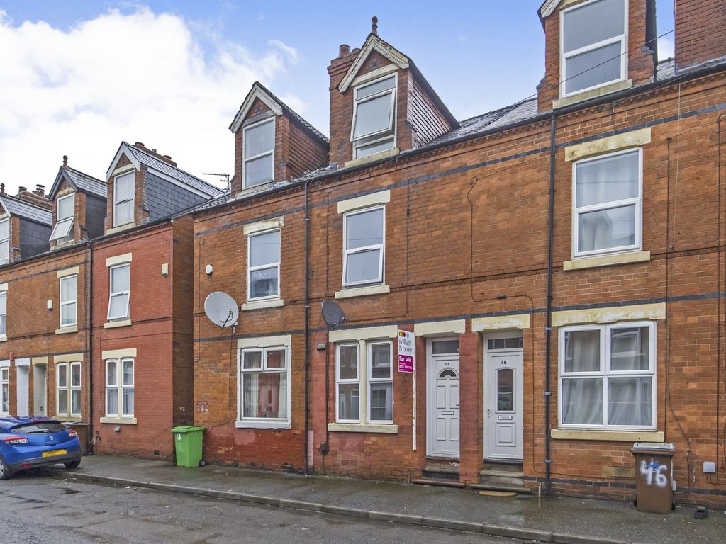 3 bed terraced house for sale in Exeter Road, Forest Fields, Nottingham