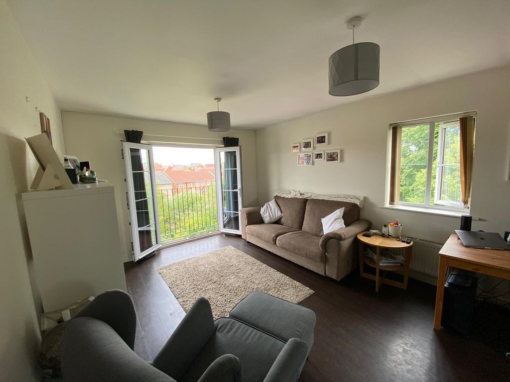 1 bed flat to rent in Field View House, Bromsgrove B60 Zoopla