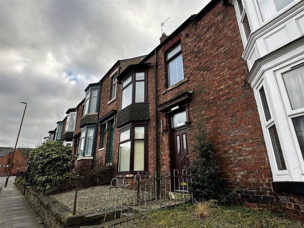 7 bed terraced house to rent in Alexandria Crescent, Crossgate Moor