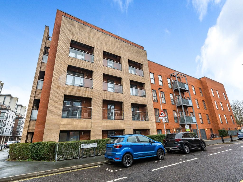 2 bed flat for sale in Pennant House, Prince Street, Portsmouth