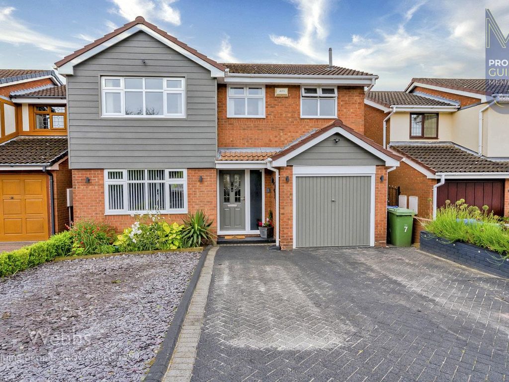 4 bed detached house for sale in Burleigh Close, Hednesford, Cannock