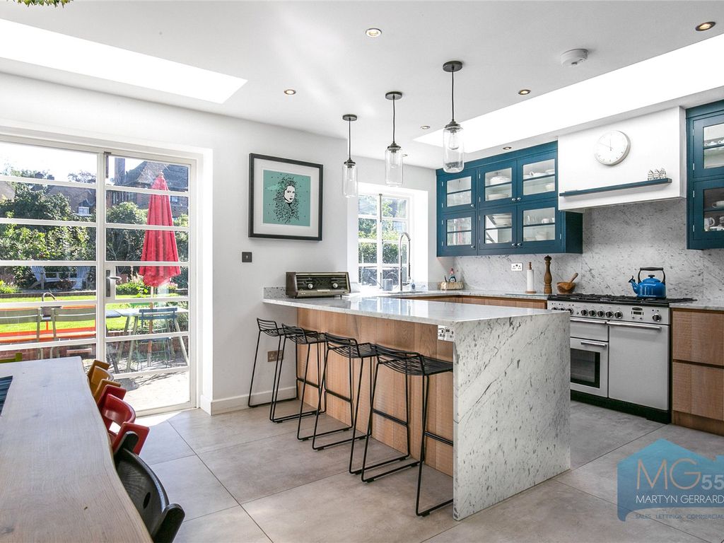 Greenhalgh Walk Hampstead Garden Suburb London N2  