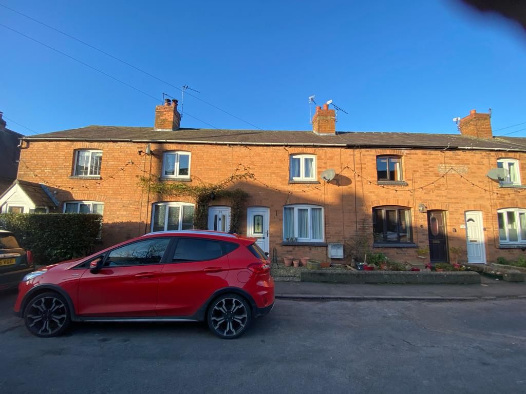 2 bed property to rent in Ivy Lane, Harbury, Leamington Spa CV33, £900