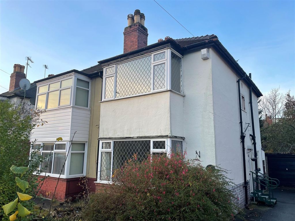 3 bed semidetached house for sale in Hetton Road, Gipton, Leeds LS8