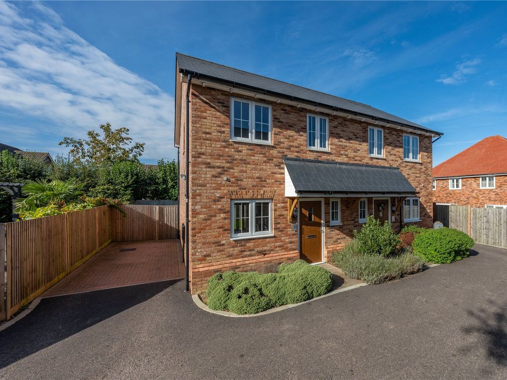 2 bed semidetached house for sale in Wycherley Court, Coxheath