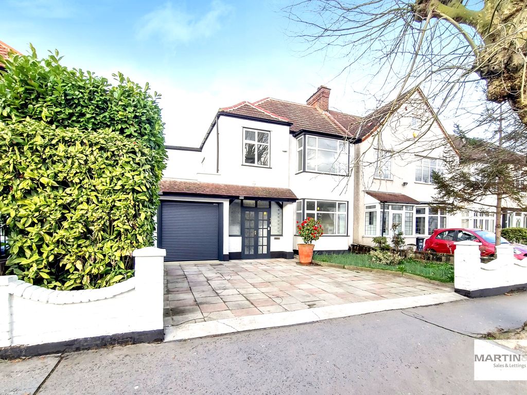 3 bed semidetached house to rent in Norbury Avenue, Norbury, London