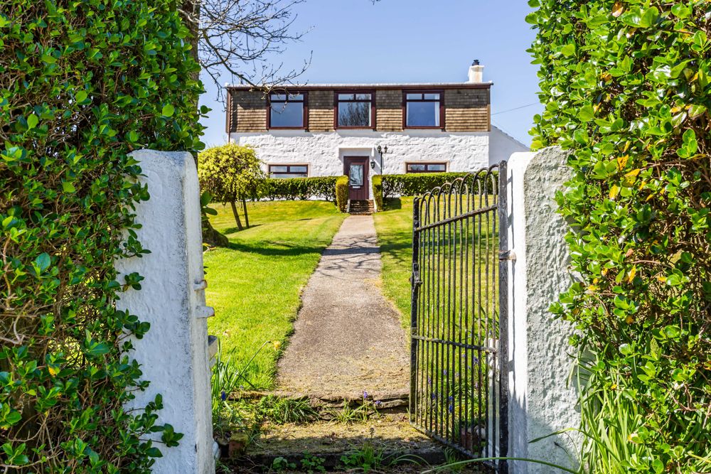 4 bed villa for sale in Greenhill, Torbeg, Blackwaterfoot, Isle Of