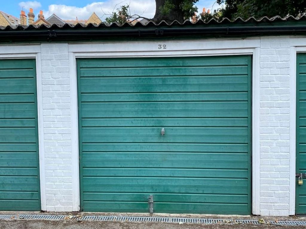 Garage 32, Ealing Village, Ealing, London W5  