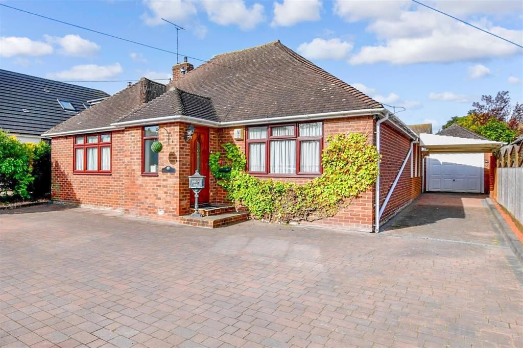 2 bed detached bungalow for sale in Station Road, Staplehurst, Kent