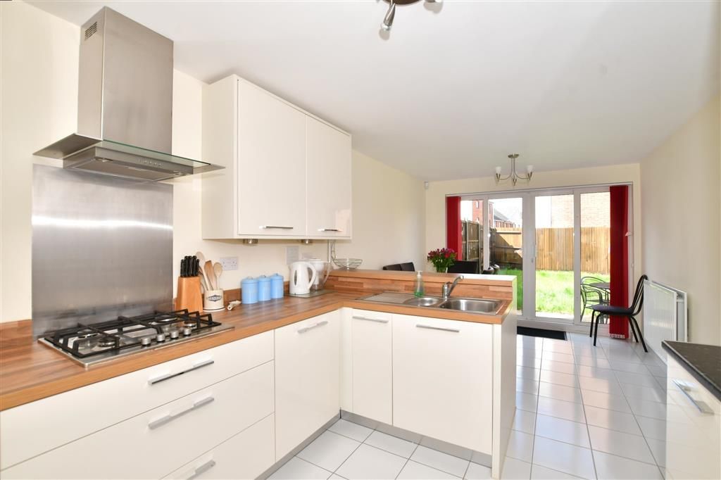 4 bed detached house for sale in Keele Avenue, Maidstone, Kent ME15, £