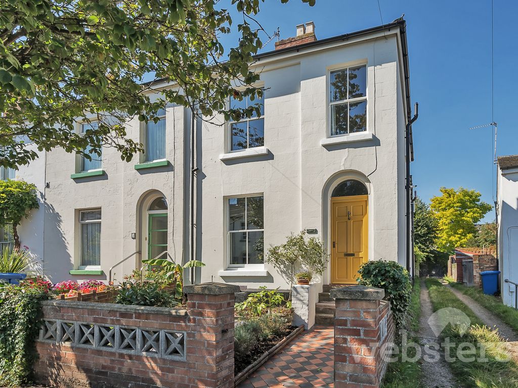 4 bed end terrace house for sale in St. Philips Road, Norwich NR2, £