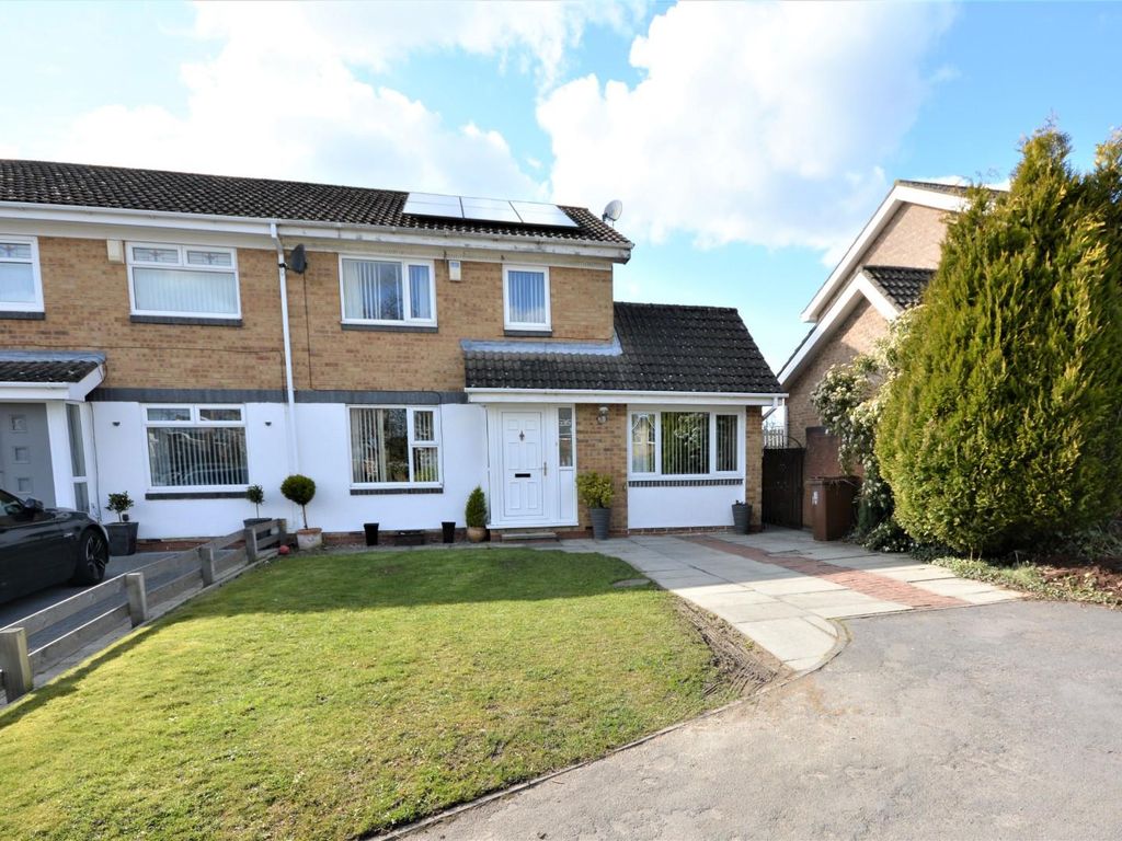 3 bed semidetached house for sale in Croftside, Etherley Moor,