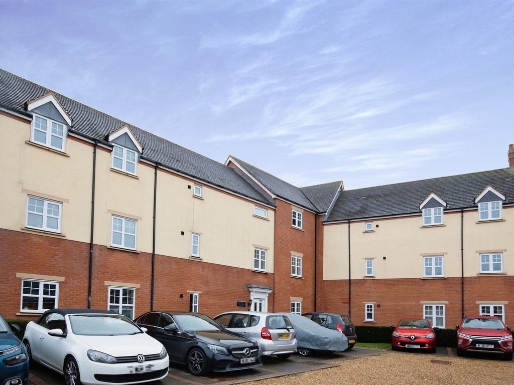 2 bed flat for sale in Wordsworth Avenue, StratfordUponAvon CV37 Zoopla