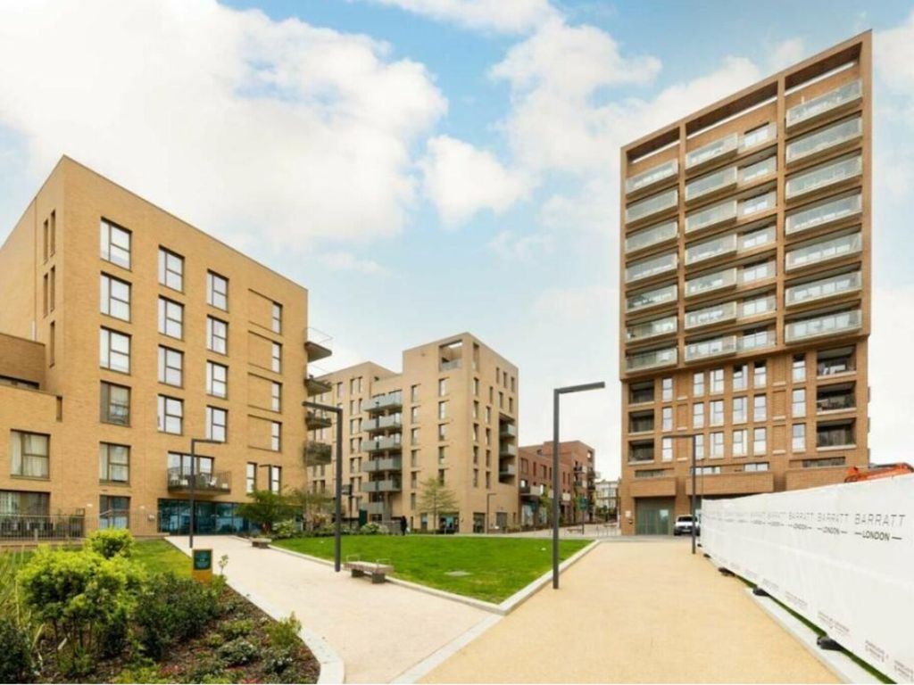 2 bed flat for sale in Woodlark Apartments, Hendon Waterside NW9, £