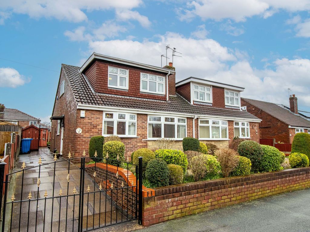 3 bed semidetached bungalow for sale in Manx Road, Warrington WA4, £