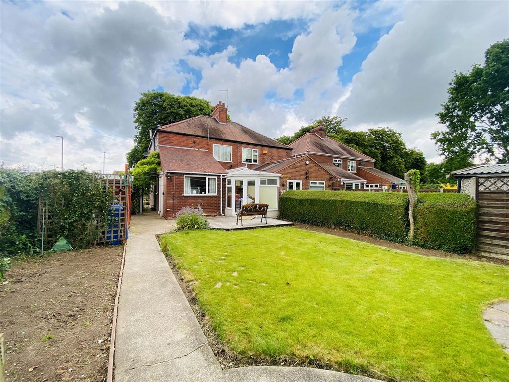 3 bed semidetached house for sale in Hook Road, Goole DN14 Zoopla