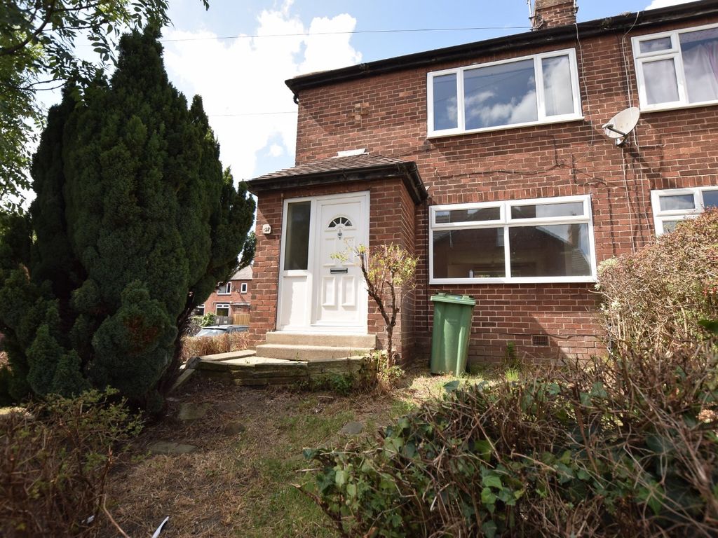 2 bed detached house to rent in Kirkstall Avenue, Kirkstall, Leeds