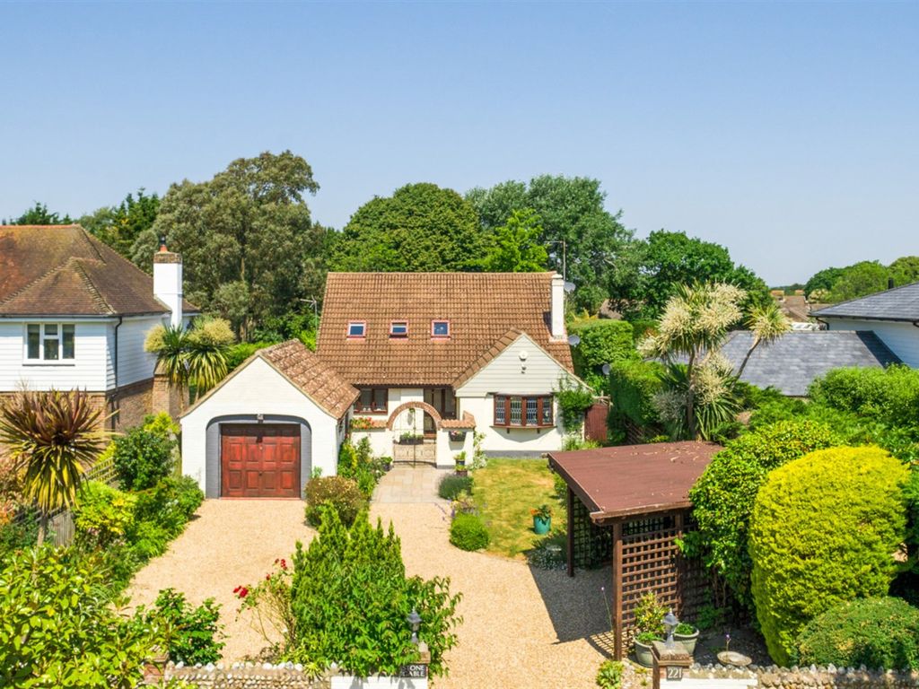 3 bed detached bungalow for sale in Stone Gable, 221 Manor Way, Aldwick