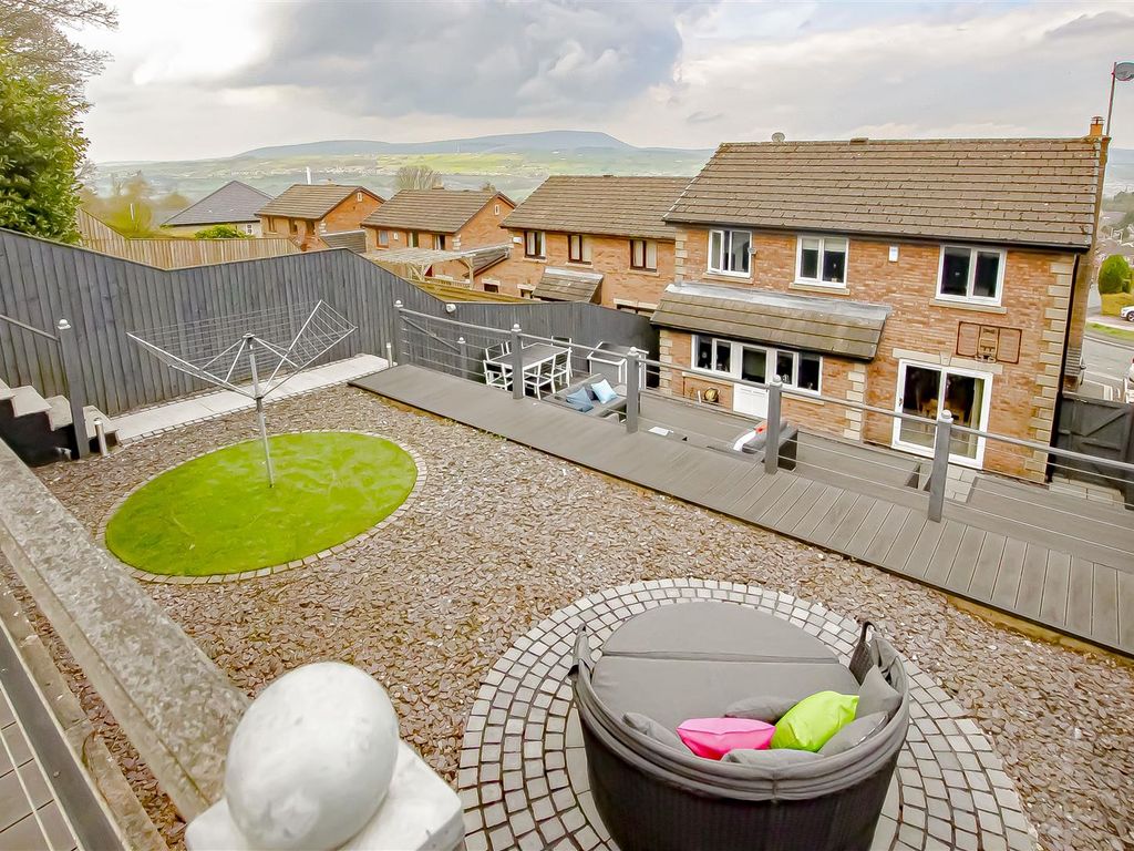 4 bed detached house for sale in Hillsborough Avenue, Brierfield