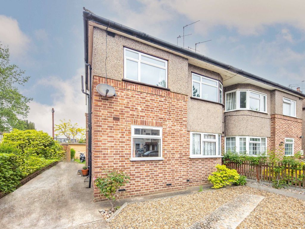 2 bed flat for sale in Amyand Park Road, St Margarets, Twickenham TW1